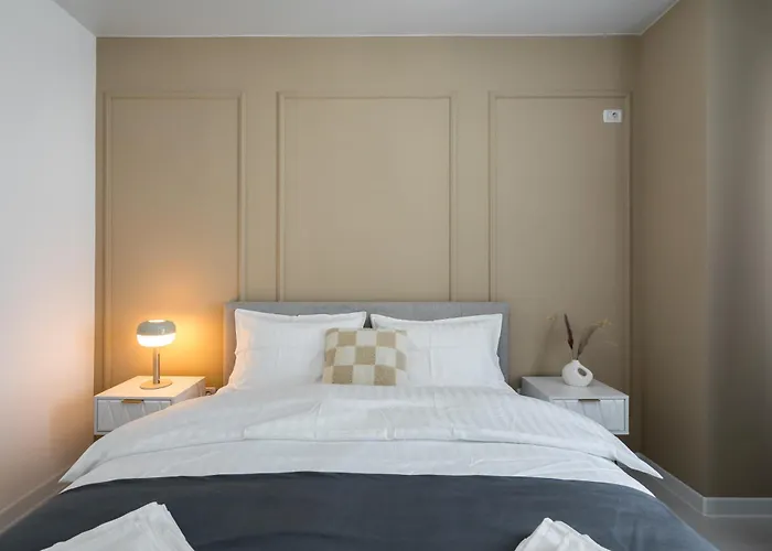 Spacious 1009 B4 아파트 부쿠레슈티