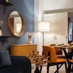 Spacious 1009 B4 ブカレスト