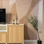 Spacious 1009 B4 * ブカレスト