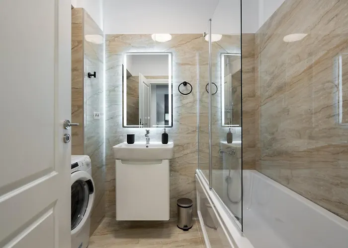 Spacious 1009 B4 Apartment Bucharest