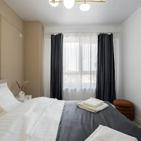 Spacious 1009 B4 Bukurešť